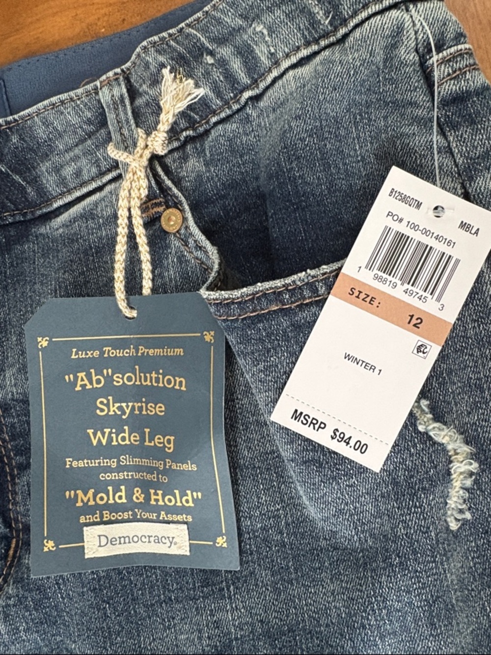 Democracy NWT AbSolution Skirise Wide Leg Distressed Blue Jeans Size 12 - Picture 9 of 16